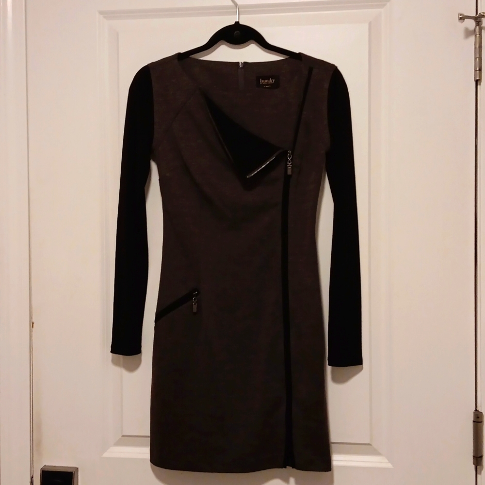 Laundry by Shelli Segal Gray with Black Dress 2